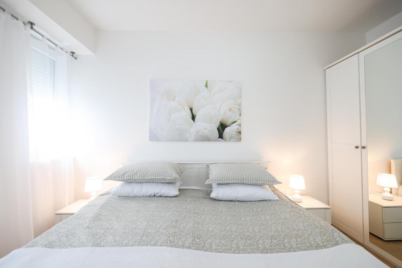 Cozy Niko Apartment - Private Parking And Balcony Zadar Exterior photo