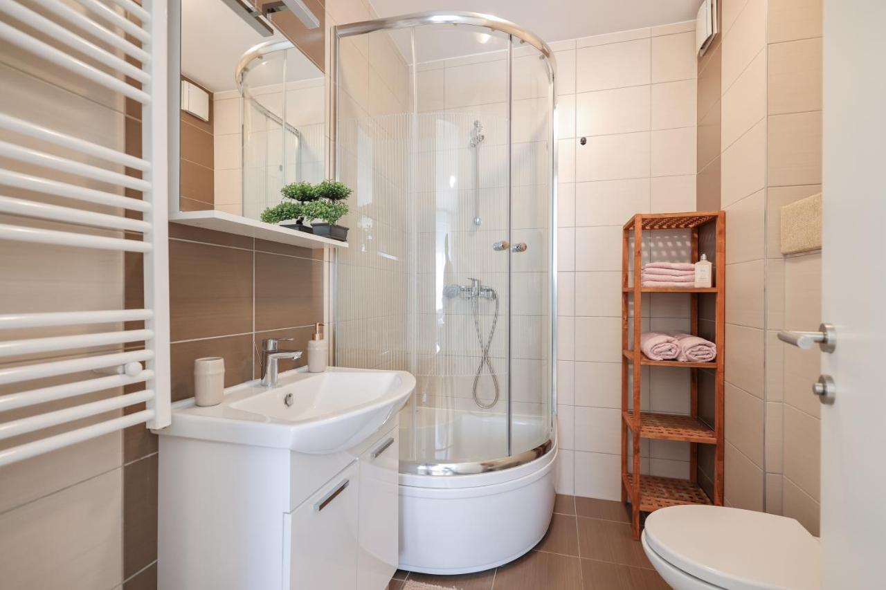 Cozy Niko Apartment - Private Parking And Balcony Zadar Exterior photo